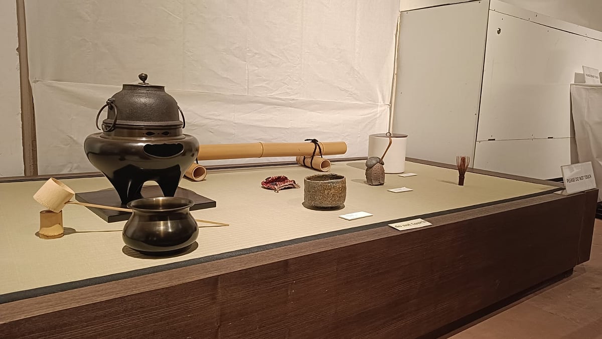 Yakishime: From household utility to structural art, explore the nuances of Japan’s high-fired pottery