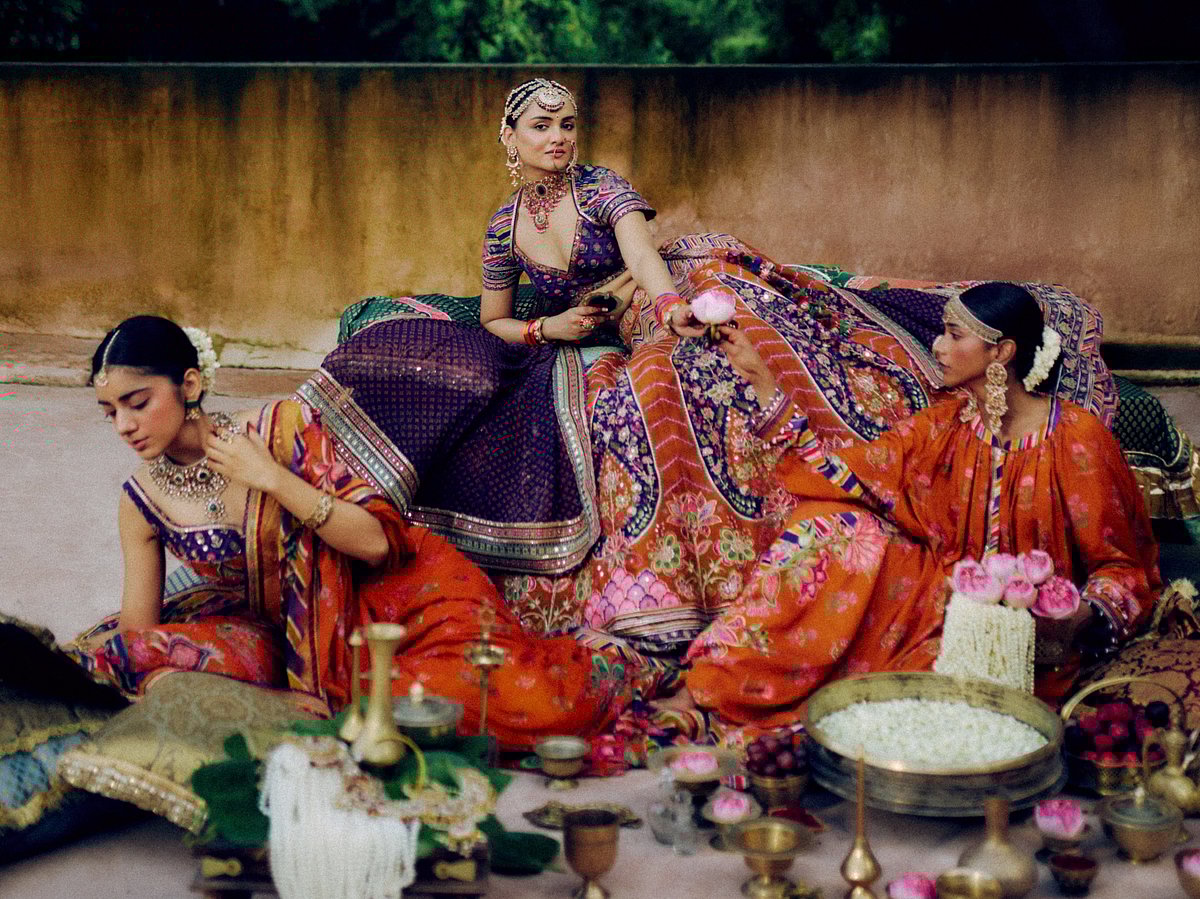 A reflection of memories, emotions, music and expressions, Tirkit is rooted in shringar