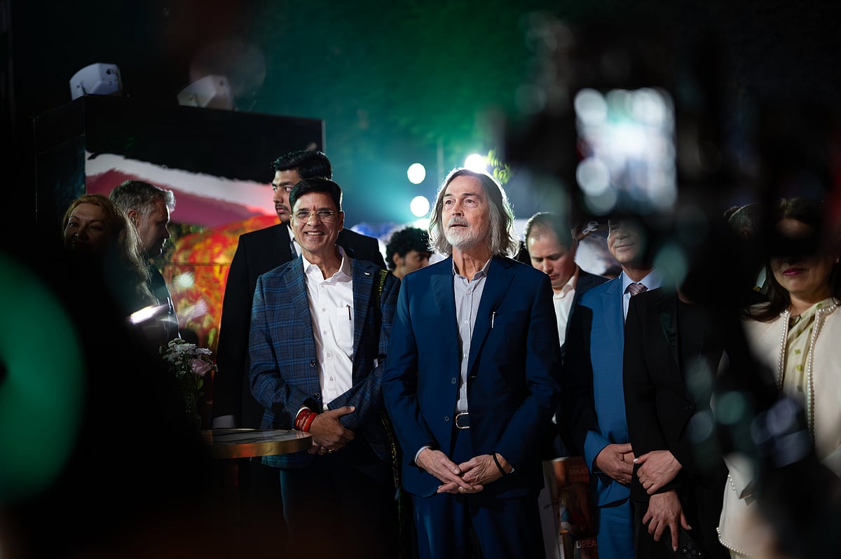 For us in Russia, India began with Raj Kapoor: Artist Nikas Safronov