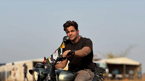 The clip showed Ashish Chanchlani on a speedboat with a group of tourists, where the boat operator appeared to be interacting with a woman seated next to him