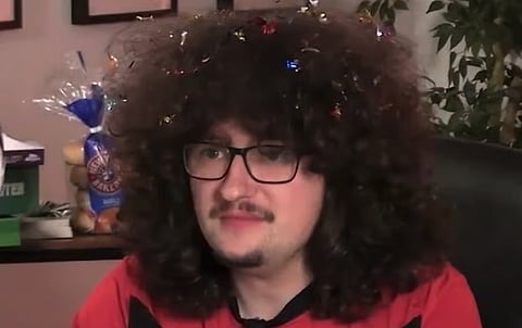 Viral Manchester United fan was close to having his first haircut in almost 500 days, club ends hope