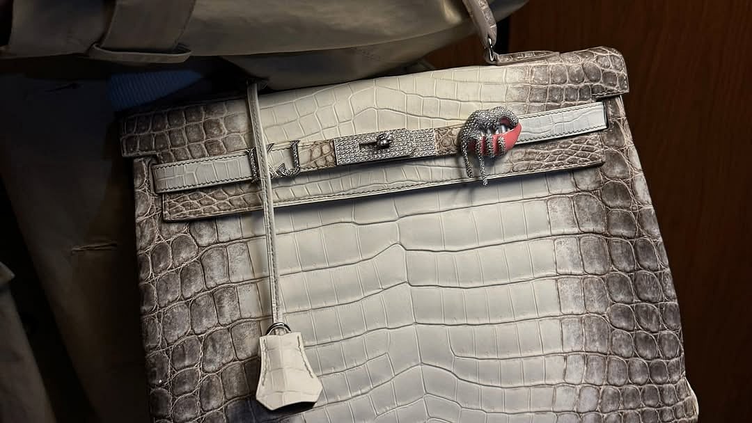 All you need to know about Kylie Jenner's diamond bag charms worth $10,000, crafted by an Indian designer