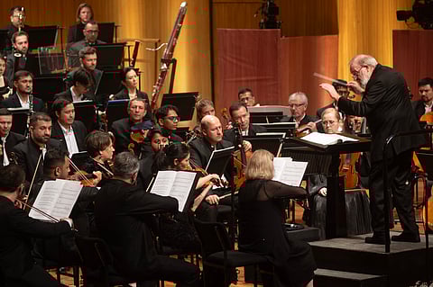 Co-founder Khushroo Suntook and Chief Conductor Martyn Brabbins on SOI’s two decade-long journey