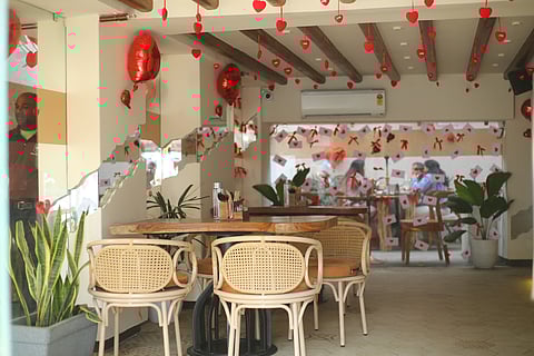 new cafe palmera kolkata