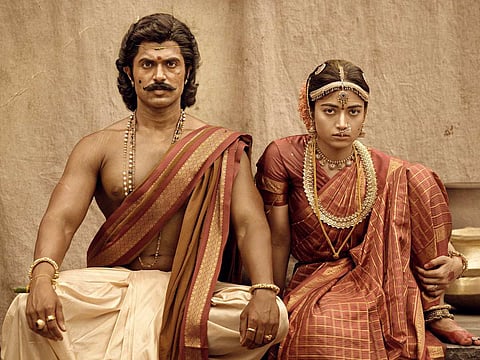 Vijay Deverakonda and Rashmika Mandanna as Ranabaali and Jayamma