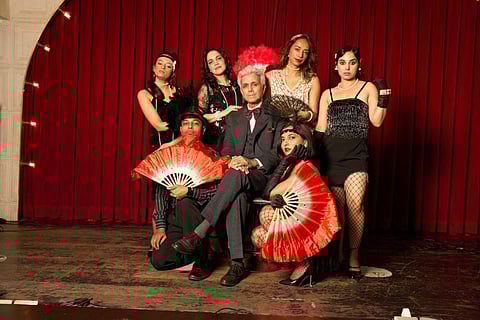 Scintillating Sinners of Chicagotransport audiences to an era where fame was everything