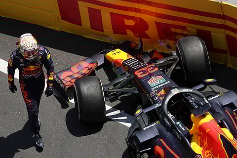 Max Verstappen crashes during Q1 of the F1 Australian Grand Prix 2026