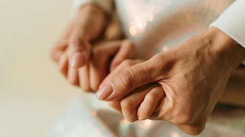 Trauma bonding: The ultimate attachment to kindness and cruelty