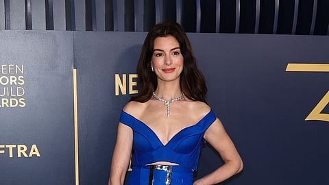Anne Hathaway is once again in the spotlight, this time after a viral video from the London premiere of The Devil Wears Prada 2