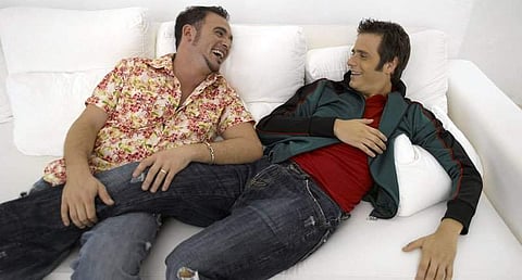 'Bromance' more satisfying for young men: Study