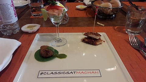 The non veg starters served at the Machan, Taj Hotel