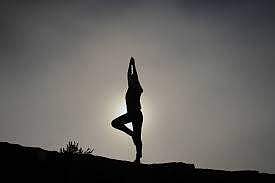 You can now bid to spend yoga weekend with Shilpa Shetty in New Delhi