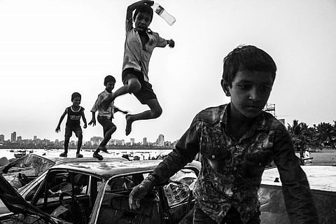 Reckless Kids, the award winning photograph by Nikunj Rathod