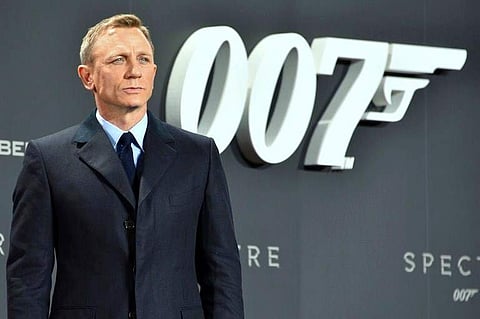 Daniel Craig