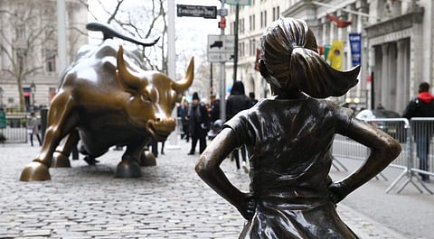 The Fearless Girl and the bull on Wall Street