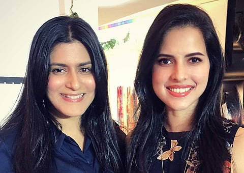 Beachy chic and a smokey eye 