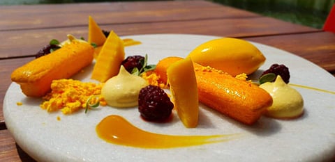 Mango soil for dessert? Here is our aamras-inspired bucket list for the season