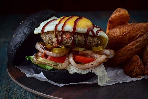 The_chicken_or_Egg_what_came_first