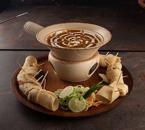 Dal Makhani Fondue