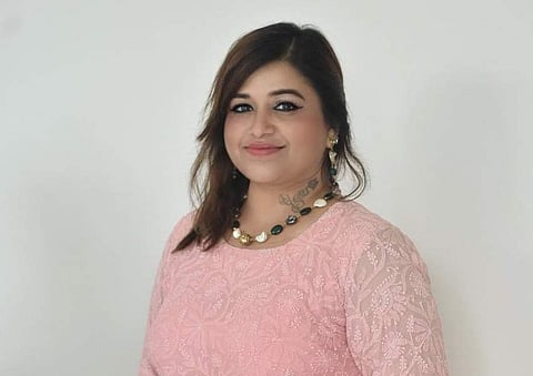 Mohsina_Mirza--_devi