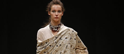 A fantastic polki necklace by Mahtani being showcased at the Paris Fashion Week