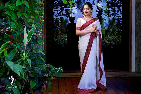 Actor Ahaana Krishna wearing Kashmir embroidery sari