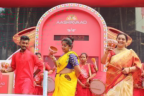 Dhunuchi naach in progress at the Baghbazar pandal