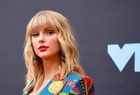 Scooter Braun reaches out to Taylor Swift after receiving death threats from Swifties