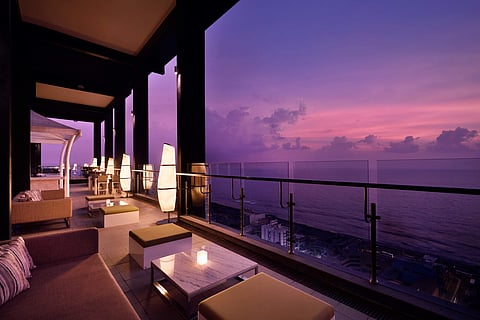 Vistas at Sunset at Mövenpick Hotel Colombo