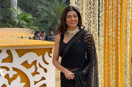 Sushmita Sen at the wedding
