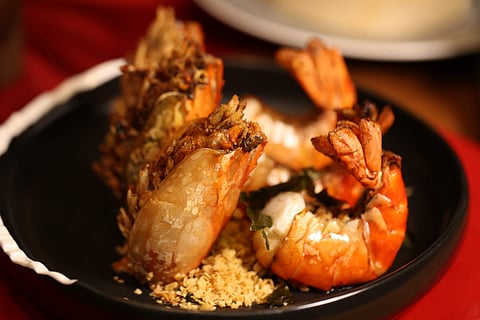Crispy Fried Prawn with Golden Salted Egg Yolk