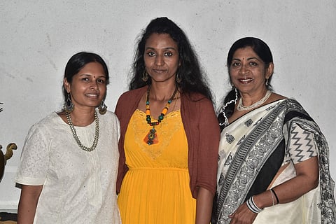 The cast of Feminage