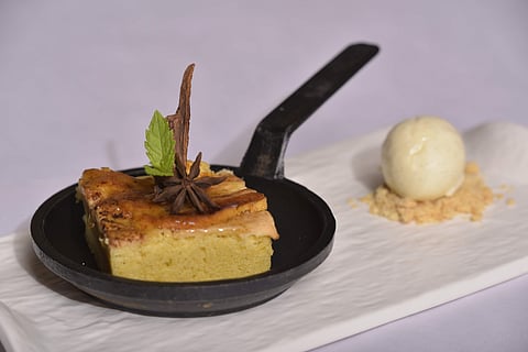 Almond and Coconut cake