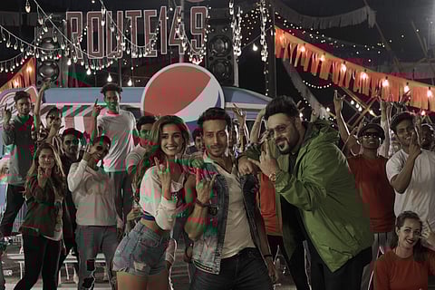 A still from Har Ghoont Mein Swag