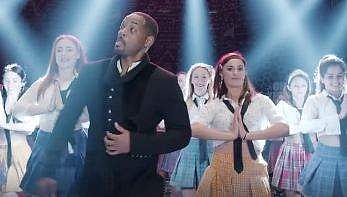 Will Smith dancing to Radha in Student Of The Year 2