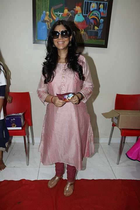 Mumbai: Actress Sakshi Tanwar celebrates Mother's Day with underprivileged children at Smile NGO, in Mumbai on May 9, 2019. (Photo: IANS)