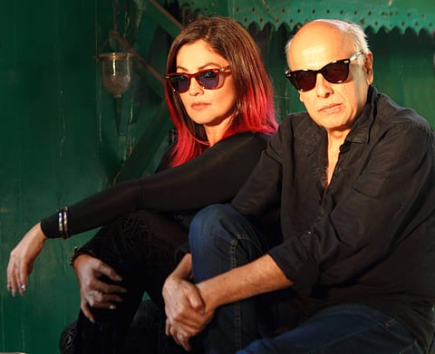 Pooja Bhatt with her father Mahesh Bhatt