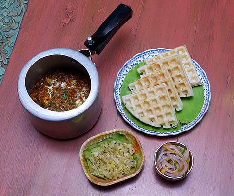Dosa waffles with pepper chicken masala, anyone?