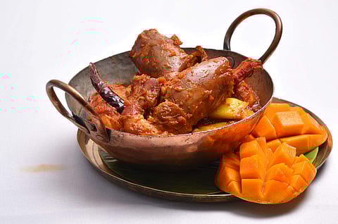 Atulonio Aam Chingri