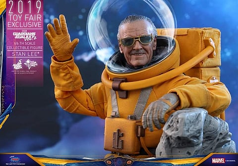 Stan-Lee-GOTG-Vol-2-Hot-Toys-01__scaled_600