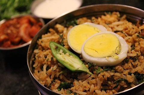 Egg Tawa Pulao