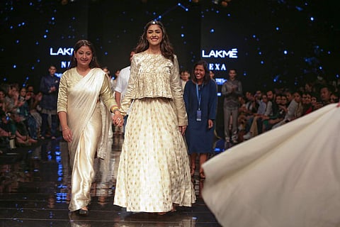 An Ode to Dabu’ show by Aavaran