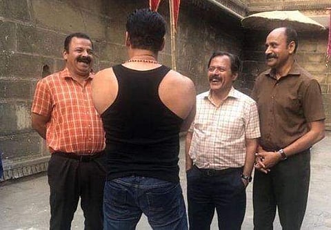 Dadhi Pandey with Salman Khan