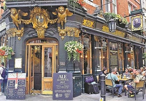 A pub in London (Photo: Atreyo Mukhopadhyay)