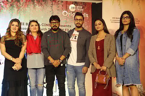 The cast and crew of Ajob Premer Golpo