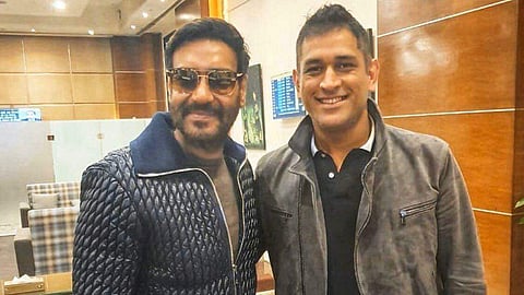 Ajay Devgn meets MS Dhoni (Source: Twitter)