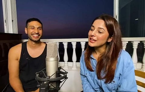 Shehnaaz Gill, Arjun Kanungo unveil the unplugged cover of Dil Diyan Gallan