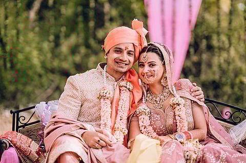 Last night, actor Priyanshu Painyuli tied the knot with longtime girlfriend and television actress Vandana Joshi.