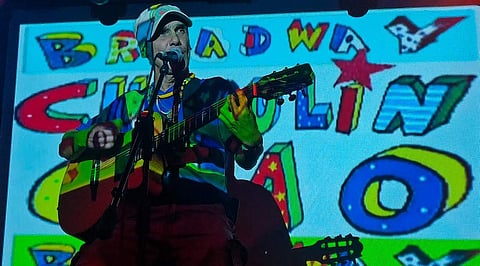 Manu Chao performing at Topcat CCU