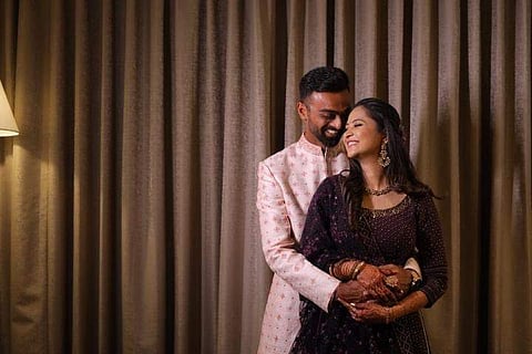 Jaydev Unadkat and his fiancée Rinny (Source: Twitter)